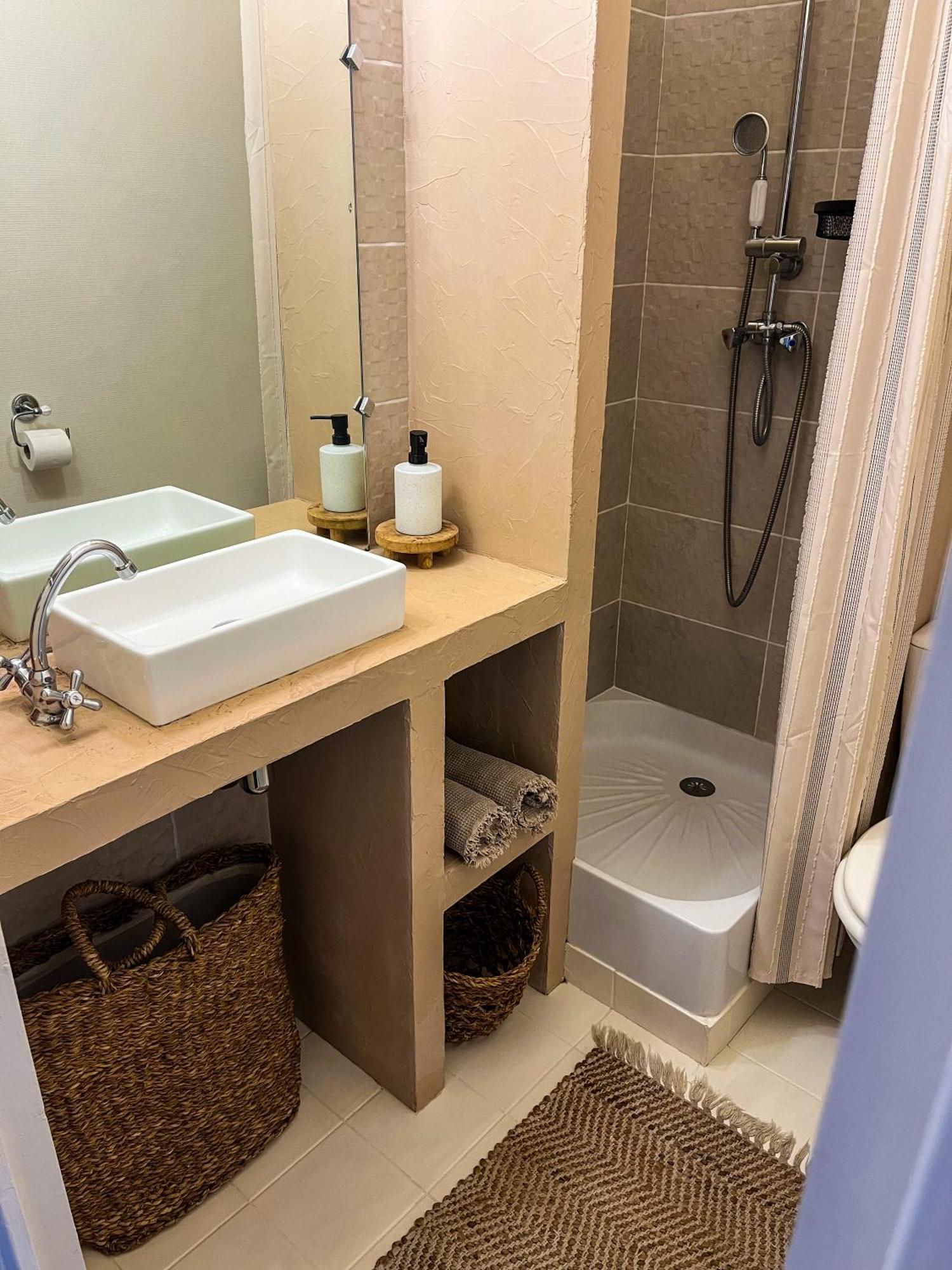Appartement Une Chambre Rennes Bagian luar foto